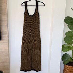 Elegant Black and Brown Knit Dress